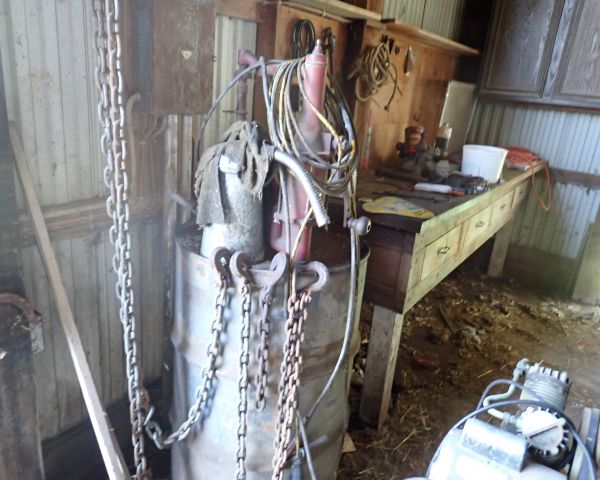 Auction listing photo