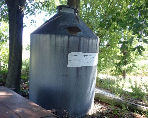 Auction listing photo