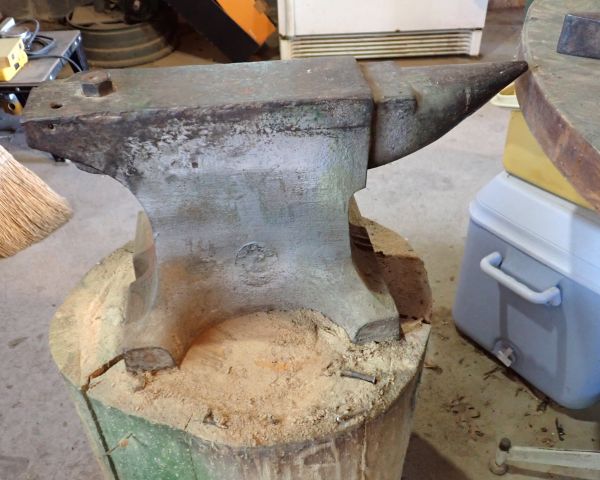 Auction listing photo
