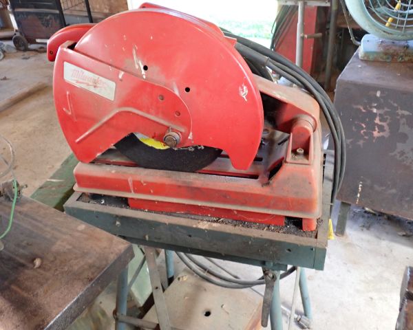 Auction listing photo