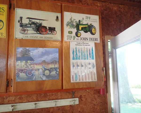 Auction listing photo