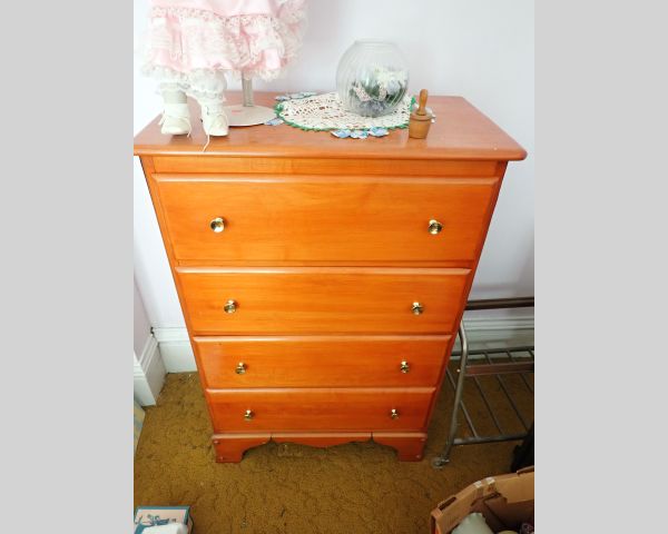 Auction listing photo