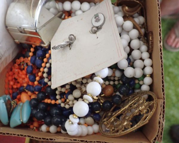 Auction listing photo