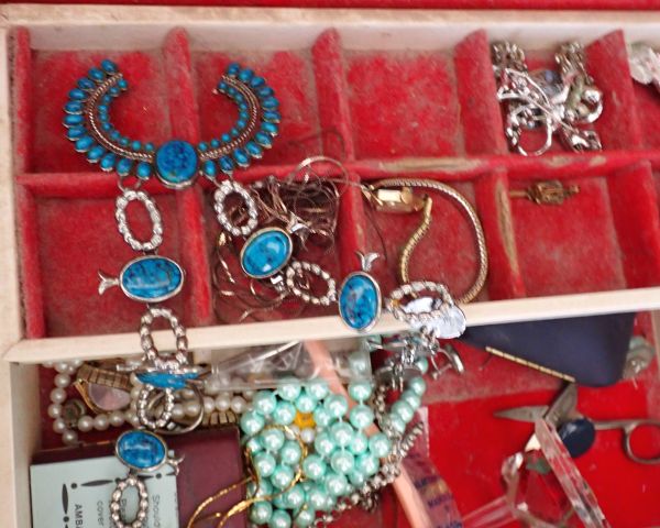Auction listing photo