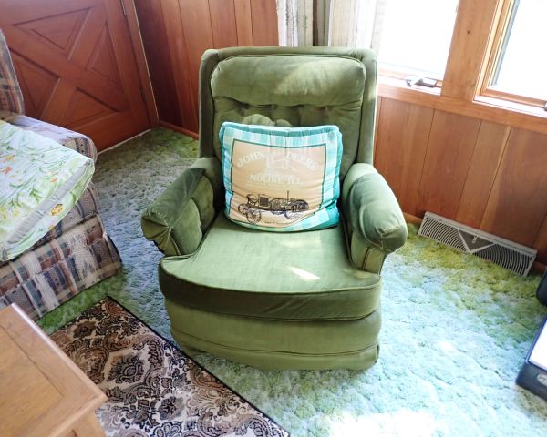 Auction listing photo