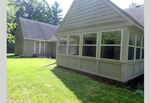 Auction listing photo