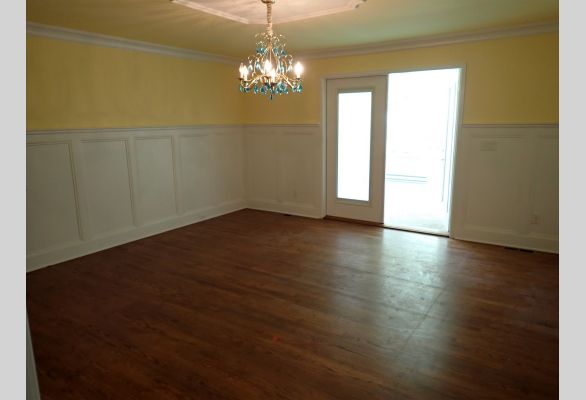 Auction listing photo