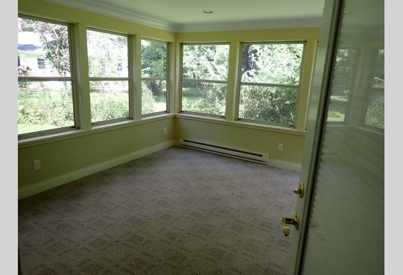 Auction listing photo