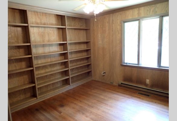 Auction listing photo