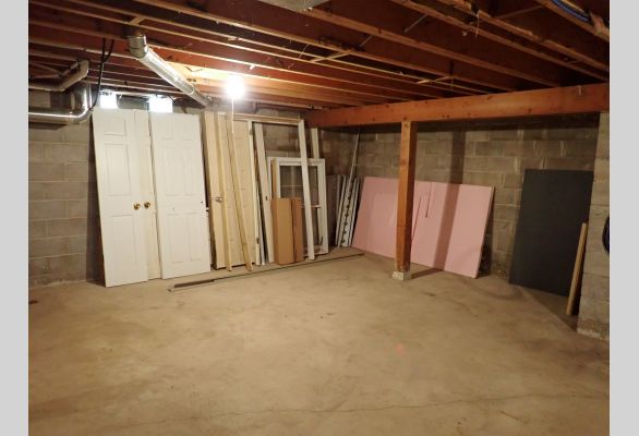 Auction listing photo