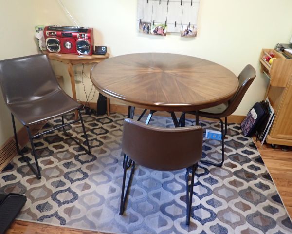 Auction listing photo