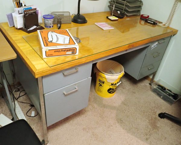 Auction listing photo