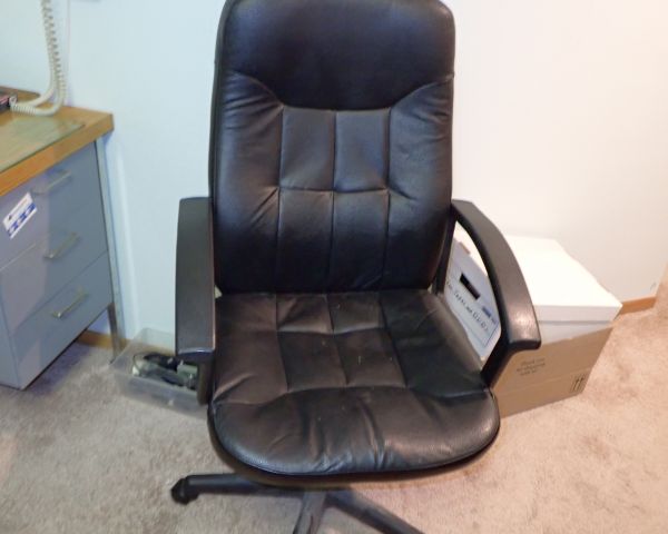 Auction listing photo