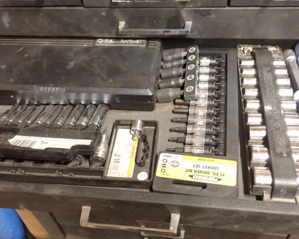 Auction listing photo