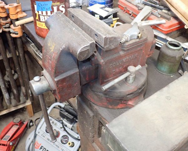 Auction listing photo