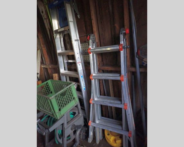 Auction listing photo