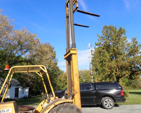 auction image
