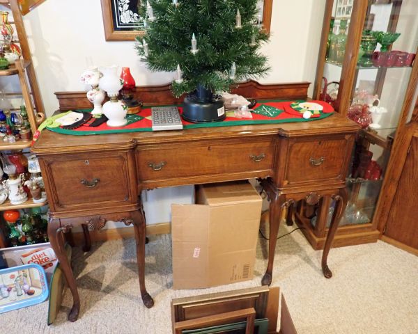 auction image