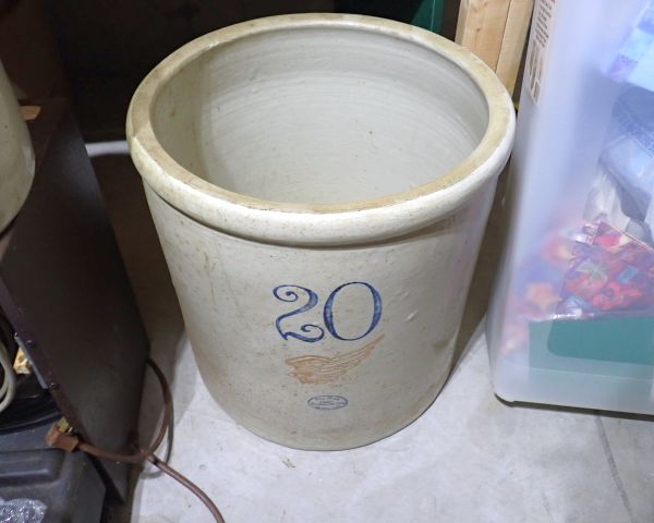 auction image