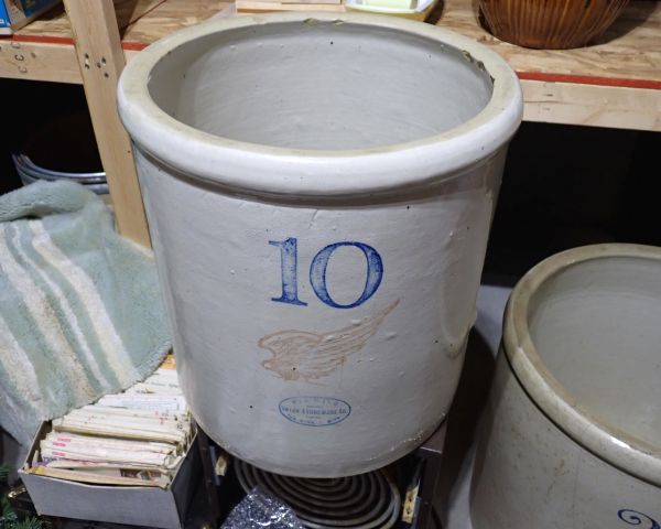 auction image