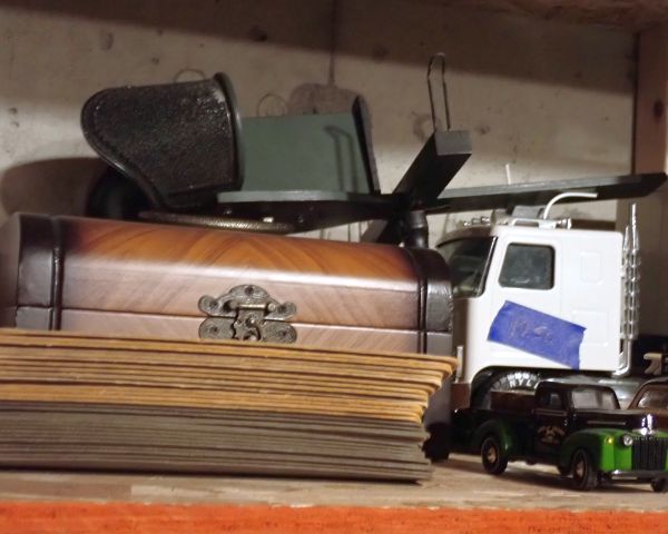 auction image