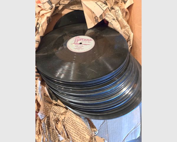 auction image