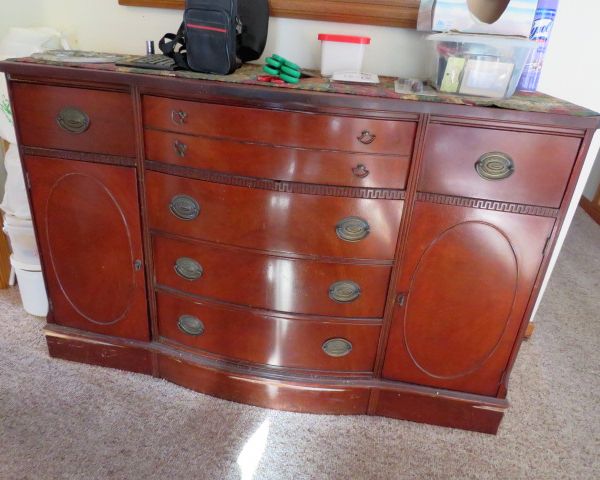 auction image