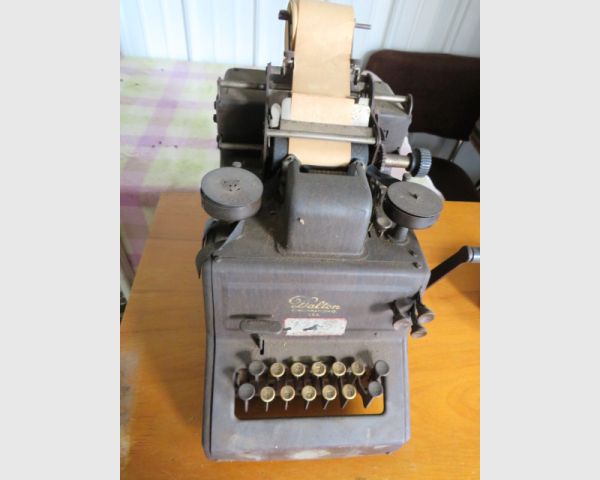 auction image