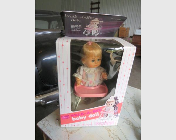 auction image