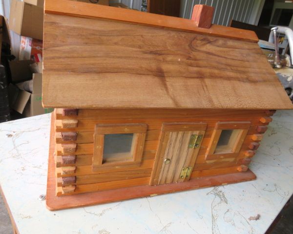 auction image