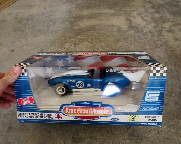 auction image