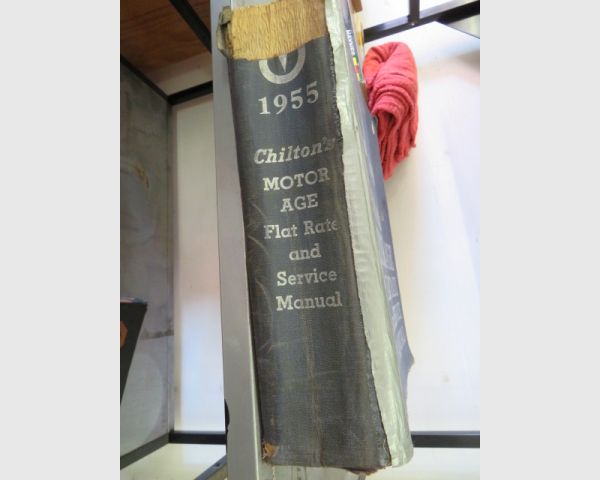 auction image