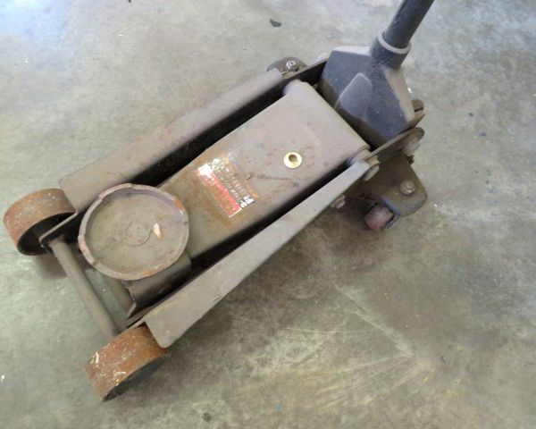 auction image