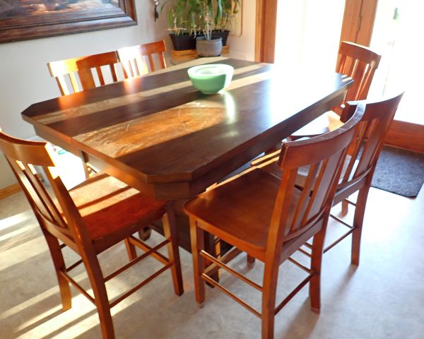 auction image