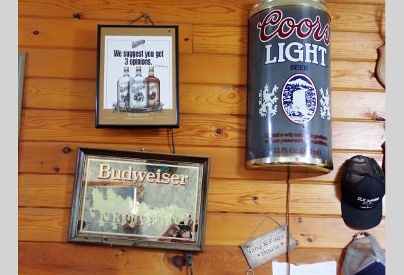 Auction listing photo