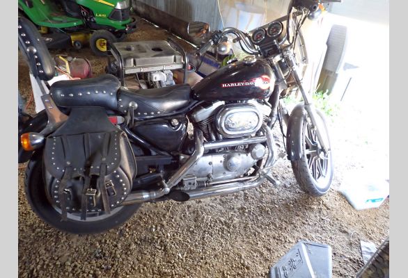 Auction listing photo