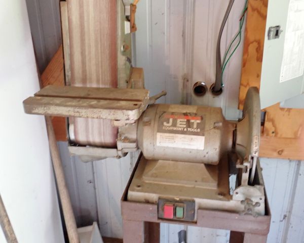 Auction listing photo