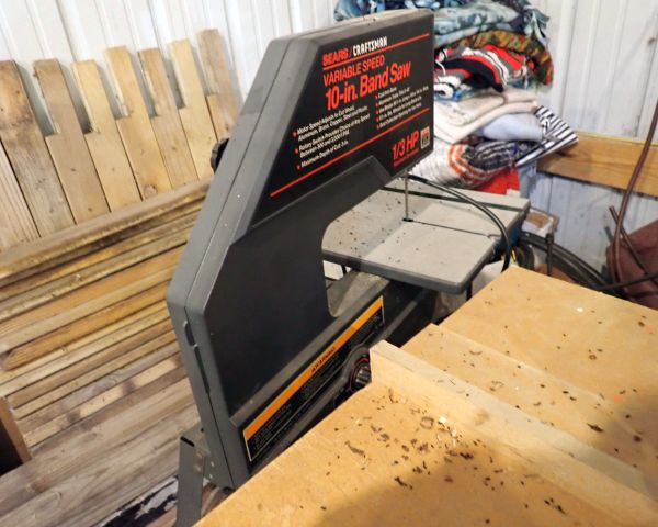Auction listing photo