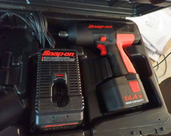 Auction listing photo