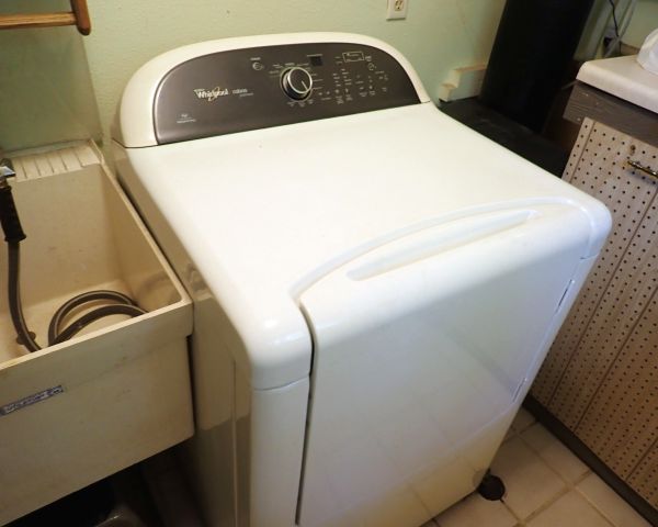 Auction listing photo