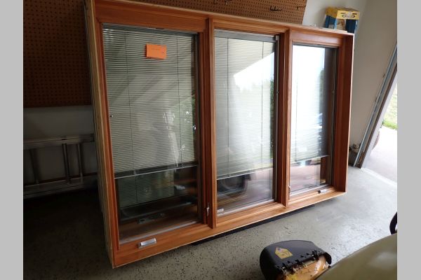 Auction listing photo