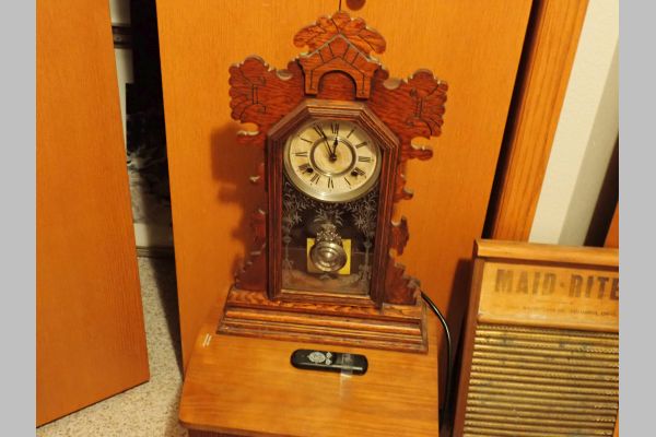 Auction listing photo