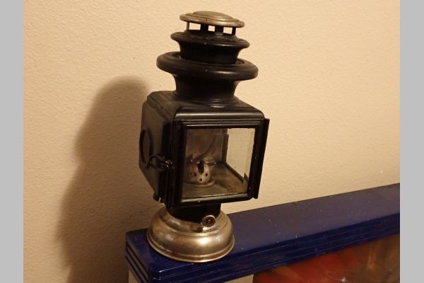 Auction listing photo