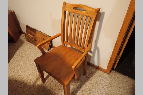 Auction listing photo