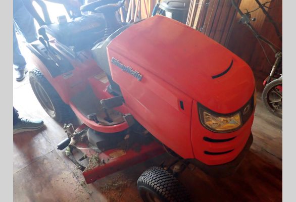 Auction listing photo