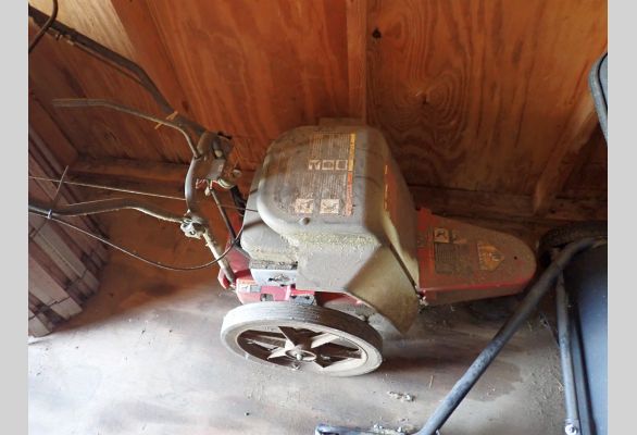 Auction listing photo
