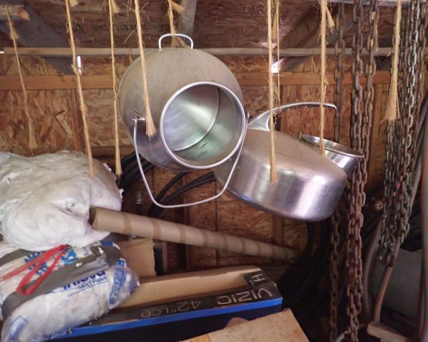 Auction listing photo