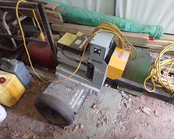 Auction listing photo