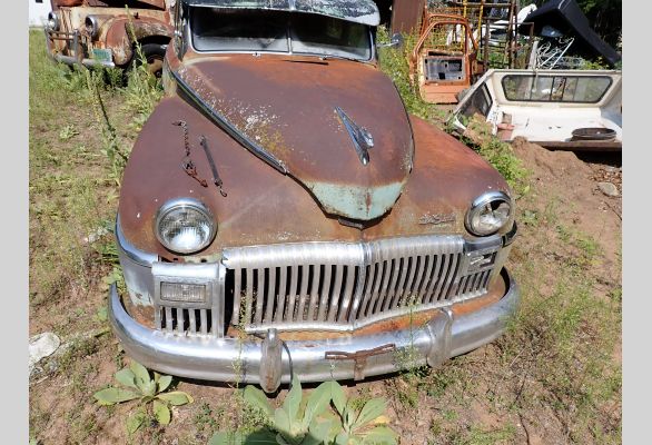 Auction listing photo