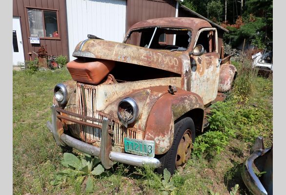 Auction listing photo